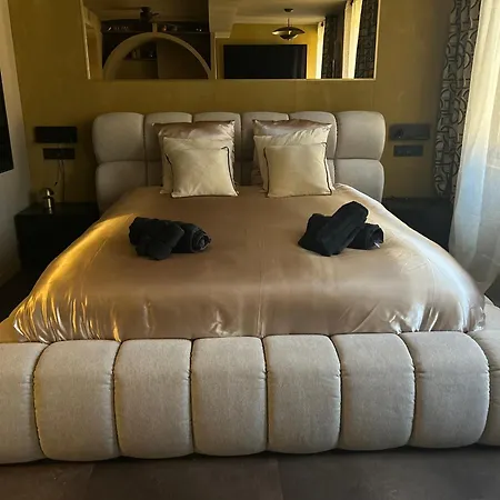 & Luxe - Au Coeur De Sanary-sur-Mer